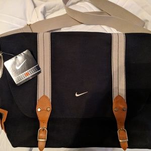 Nike Messenger Bag